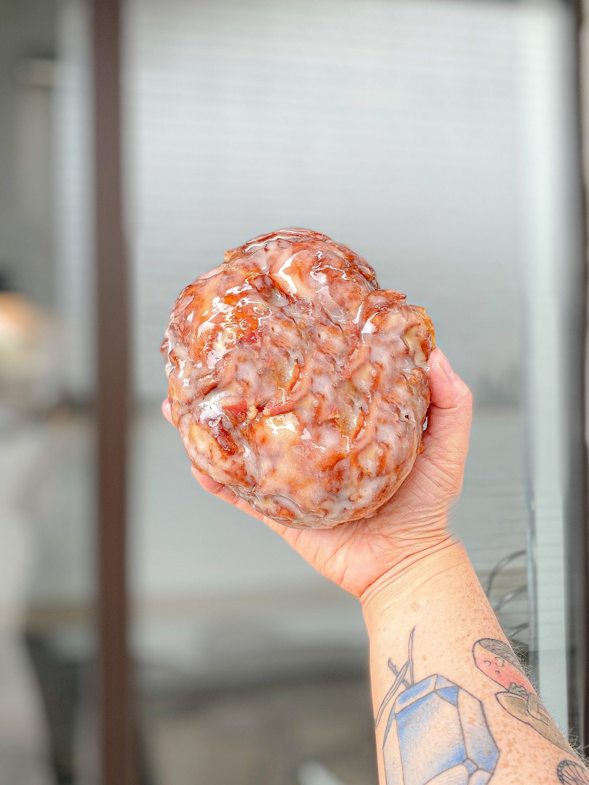 Apple Fritter (6 pack)